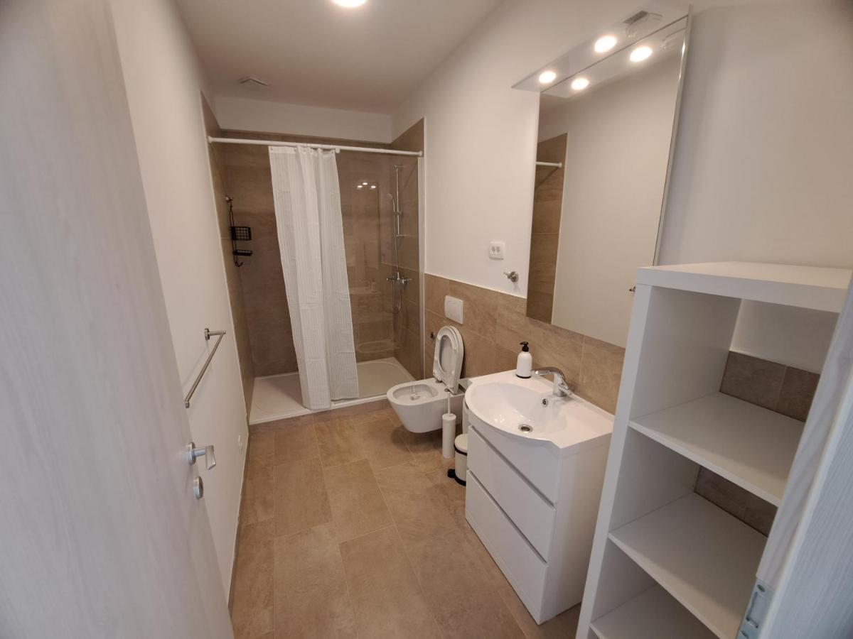 Apartments Pronavtik Piran Ngoại thất bức ảnh