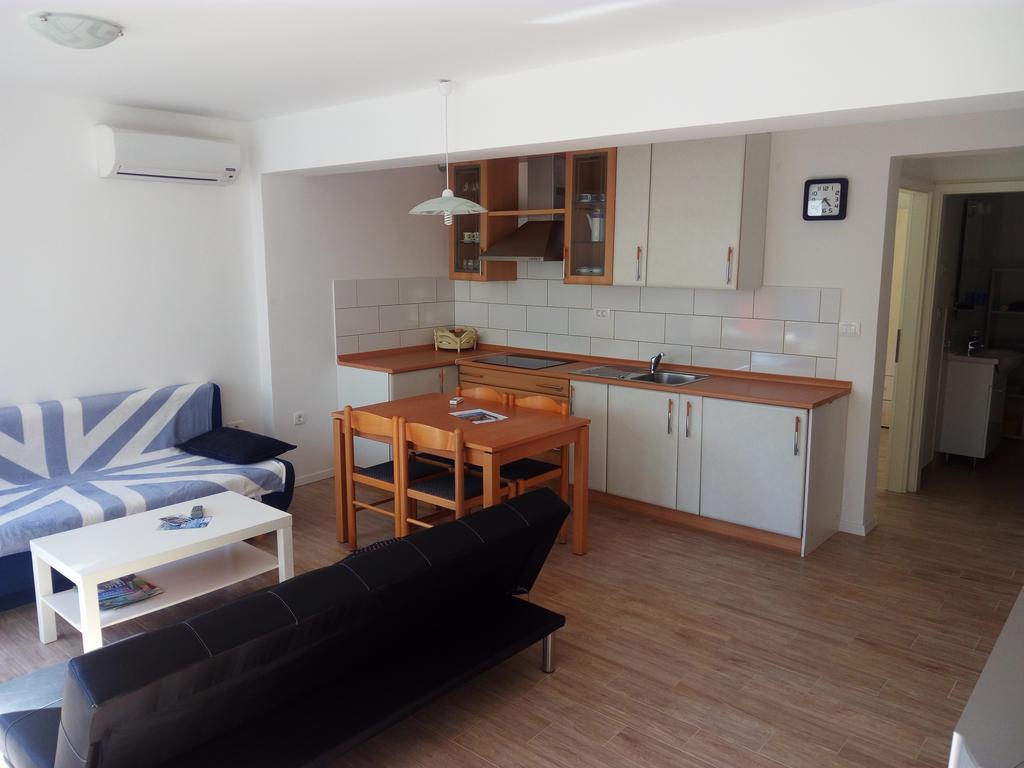 Apartments Pronavtik Piran Ngoại thất bức ảnh